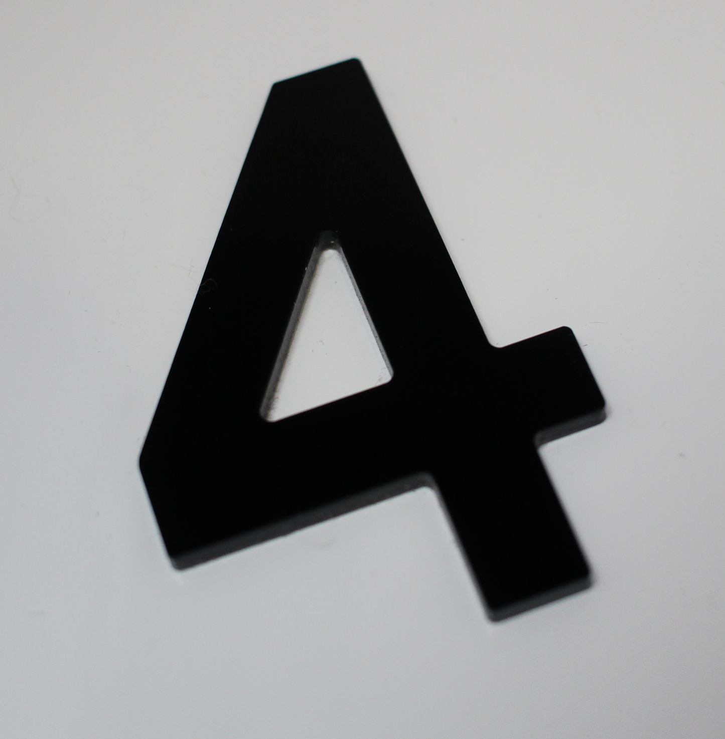 4 - 4D 3mm Motorbike Digit [10 per pack]