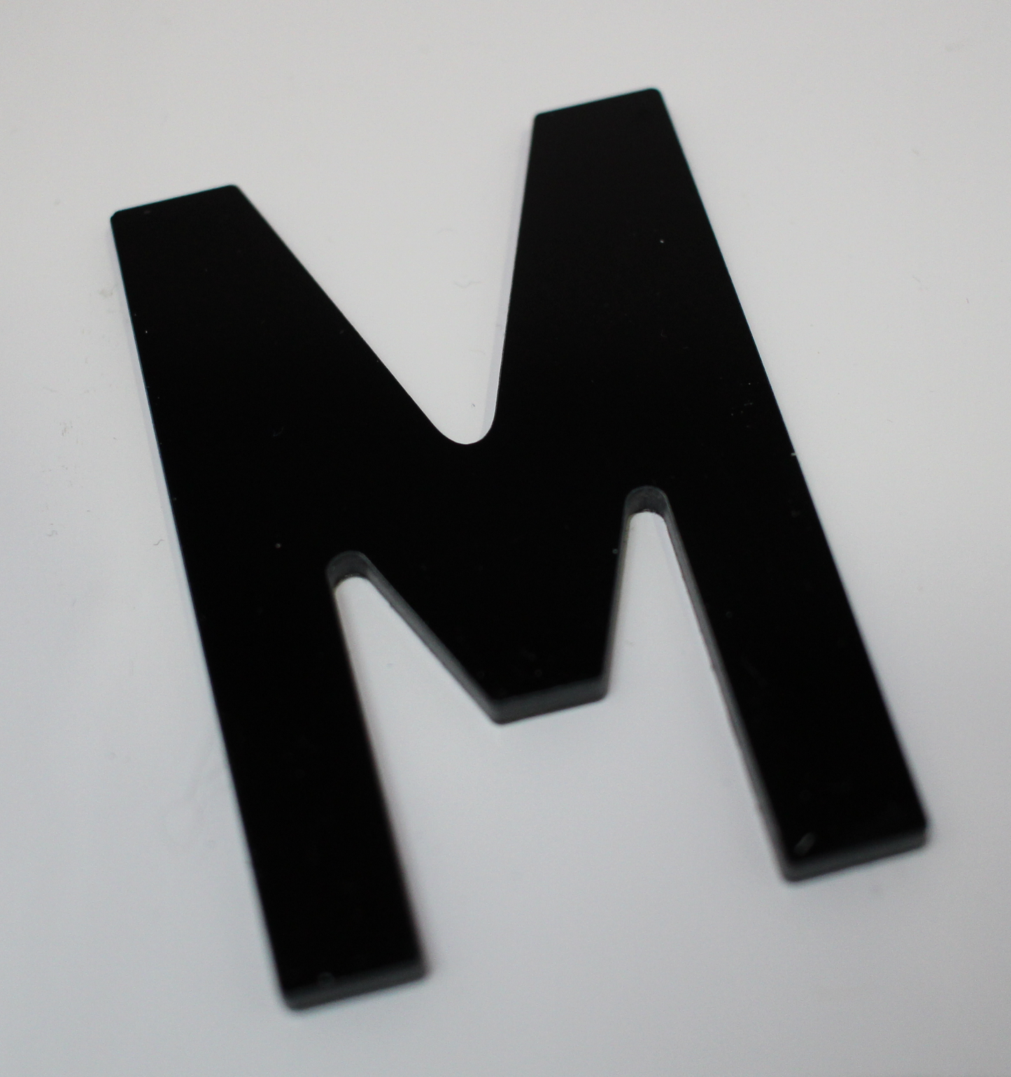 M - 4D 3mm Motorbike Digit [10 per pack]