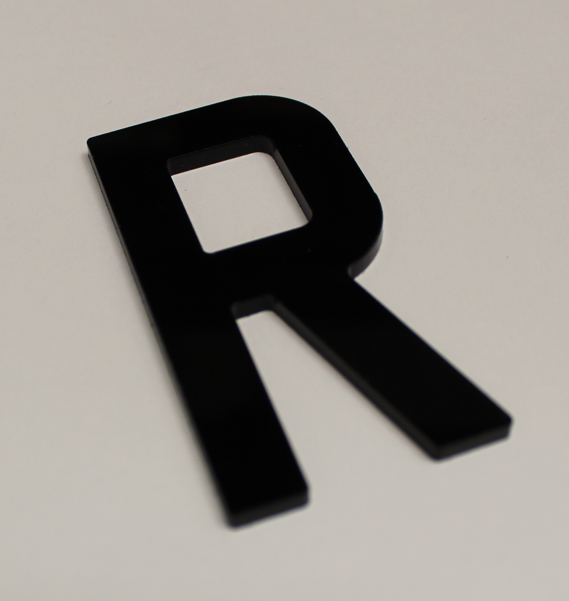 R - Standard Irish 4D 3mm [Pack of 10] – Plate Supplies